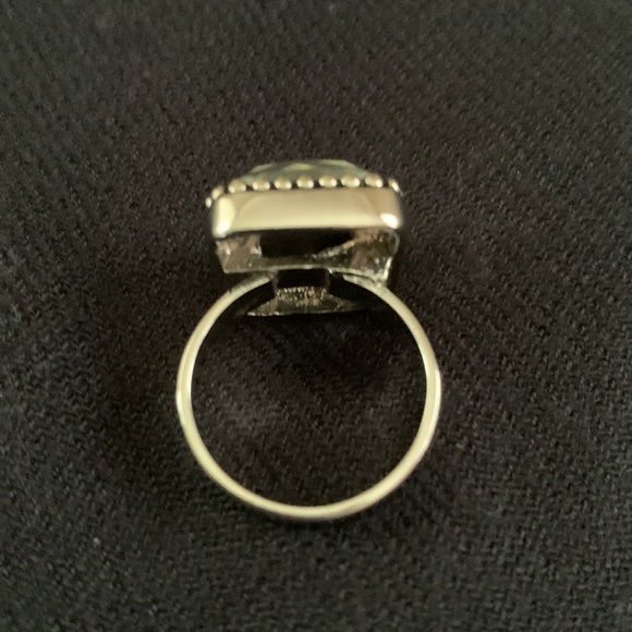 Cookie Lee genuine Crystal Ring - Picture 5 of 5